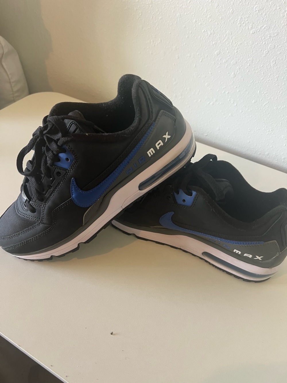 Nike Black AIR MAX LTD 3 Men's Sneaker with Blue Insole Accent NWOT - Picture 8 of 9